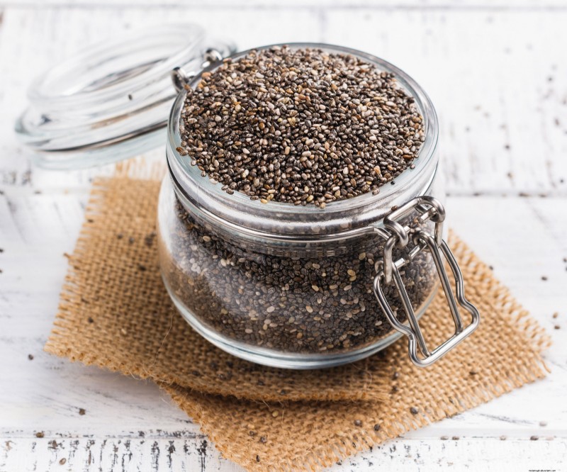 Guida alla raccolta dei semi di Chia:consigli per la raccolta domestica e benefici nutrizionali 