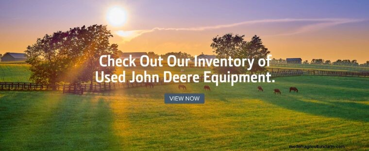John Deere 5075E トラクター:小規模農場向けのパワーと多用途性 
