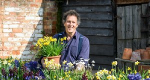 Gardeners  World Presenters:een blik op de iconische hosts 