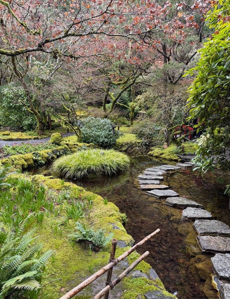 Verken de rustige Japanse tuin van Butchart Gardens 