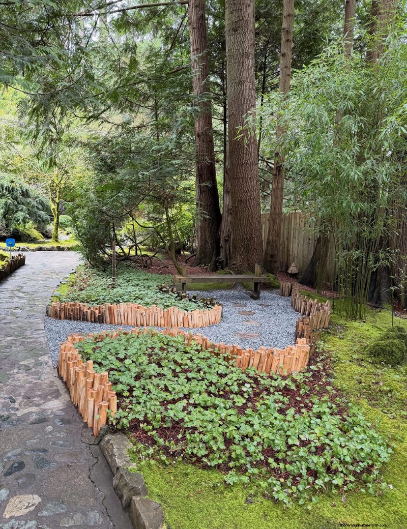 Verken de rustige Japanse tuin van Butchart Gardens 
