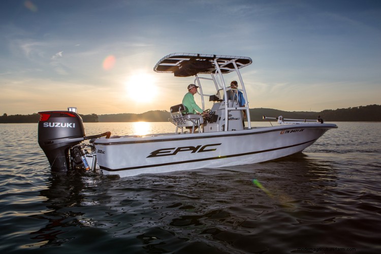 De juiste T-Top kiezen voor uw boot met middenconsole | Vismeester