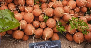 Wortelen op de Parijse markt:planten, groeien en oogsten - een complete gids 