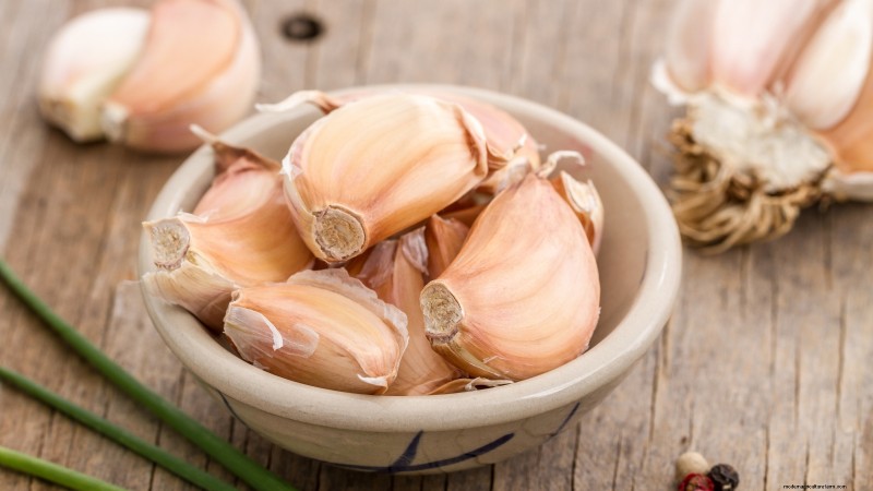 Inchelium rode knoflook:gids voor planten, groeien en verzorgen 