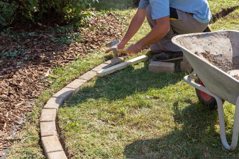 Beste Randideen für Gehwege und Gartenränder | Depositphotos 