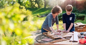 12 einfache DIY-Gartenprojekte für eine frühlingshafte Gartenerfrischung 