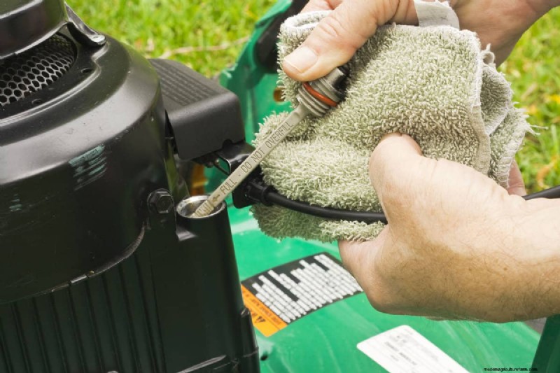 Startgids voor Spartan Mower:eenvoudige stappen en veiligheidstips 