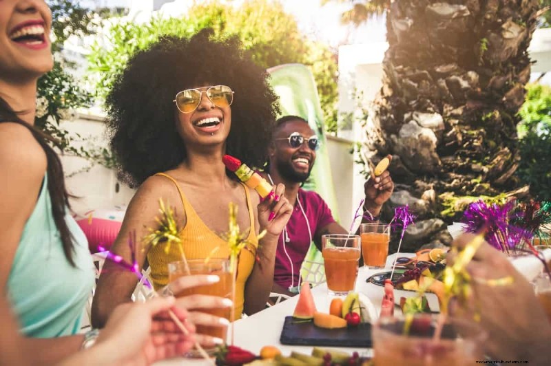 Plan een prachtig tuinfeest:25 tips van experts voor buitenvieringen 