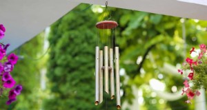 Leitfaden zur Länge von Windspielrohren:Harmonische Klänge erzeugen 