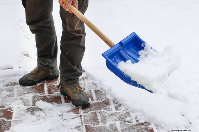 Sneeuw op straat scheppen:is dat legaal? - [Uw merknaam] 