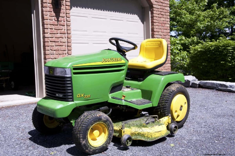 John Deere Mähmessergewinde:Standard oder umgekehrt? 