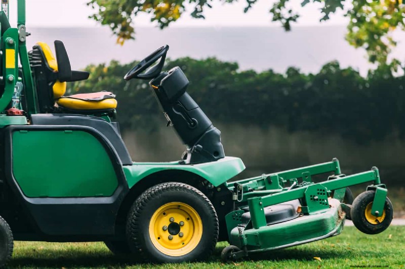 Toro ゼロターンモア:開始のためのステップバイステップガイド 