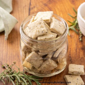 Recept voor knapperige, zelfgemaakte Italiaanse crackers - authentieke smaak 