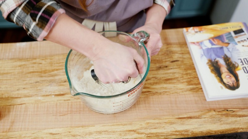 Gemakkelijke zelfgemaakte crackers:eenvoudig recept voor knapperige, smaakvolle snacks 