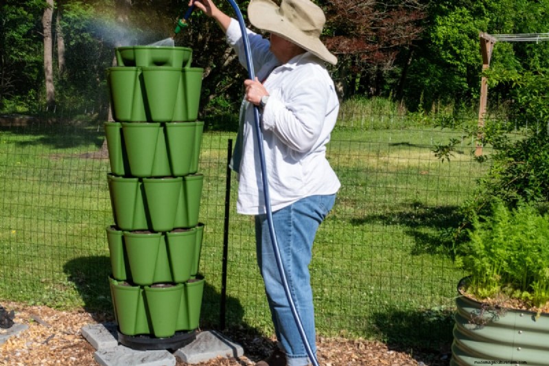 Ma première jardinière verticale GreenStalk :guide d installation et premières impressions 