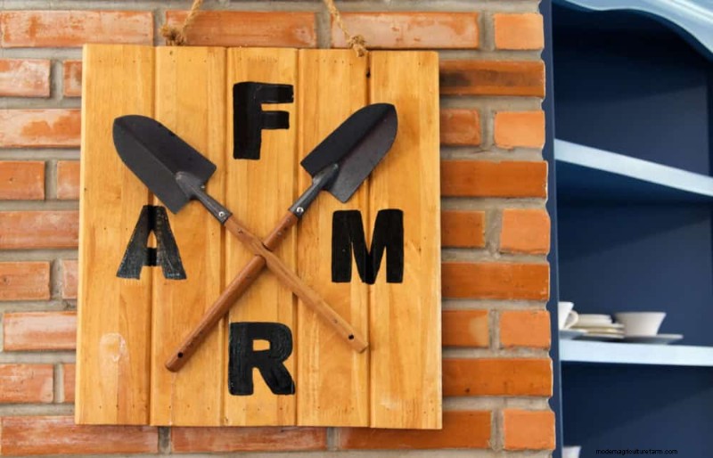 28 creatieve ideeën om oud tuingereedschap opnieuw te gebruiken in een prachtig buitendecor 