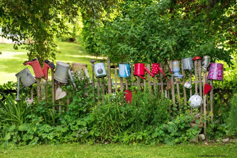 28 creatieve ideeën om oud tuingereedschap opnieuw te gebruiken in een prachtig buitendecor 